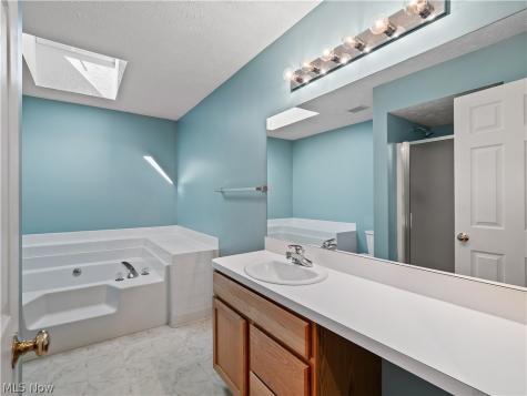7770 Arbor Way Parma OH 44134