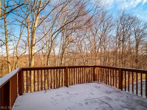 7770 Arbor Way Parma OH 44134