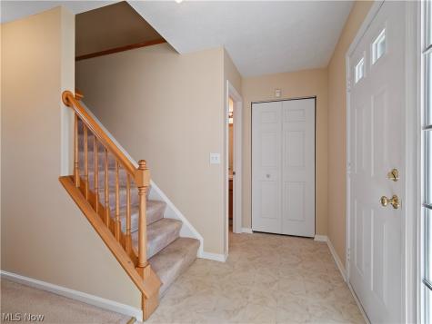 7770 Arbor Way Parma OH 44134
