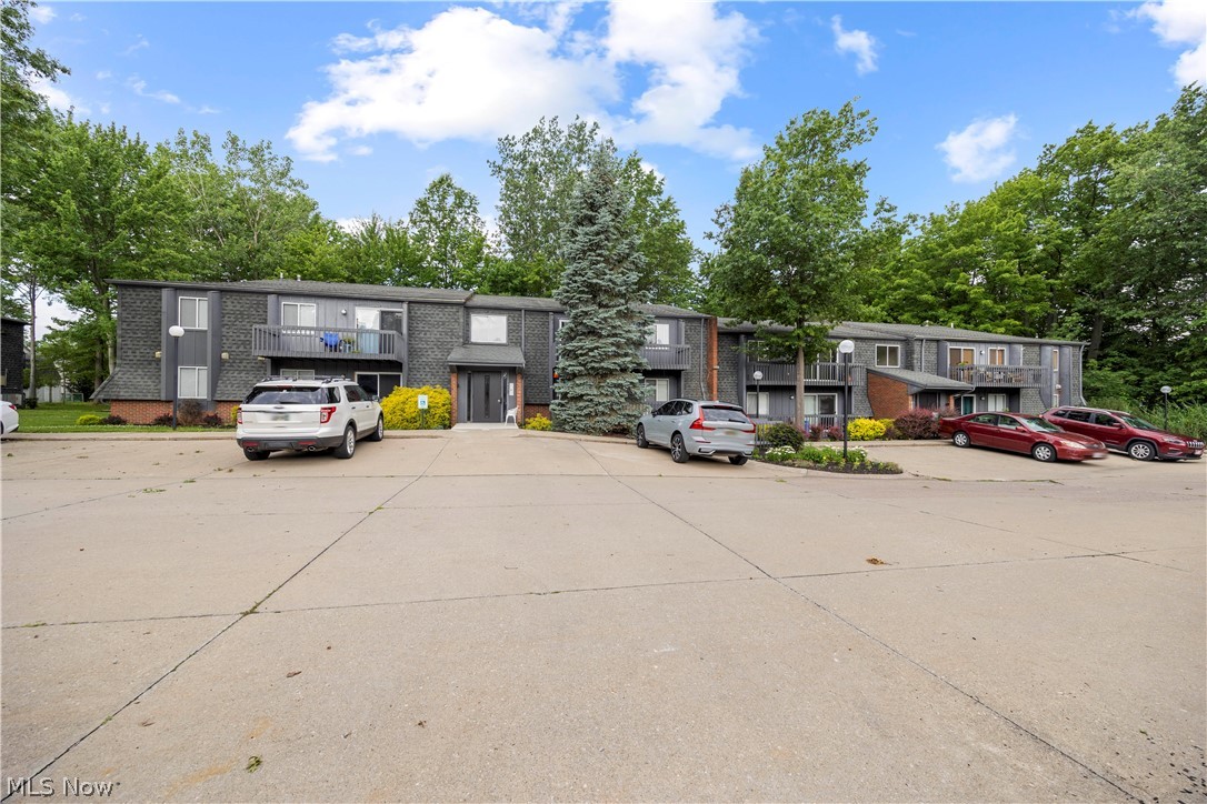 6231 Hidden Creek Drive Lorain OH 44053