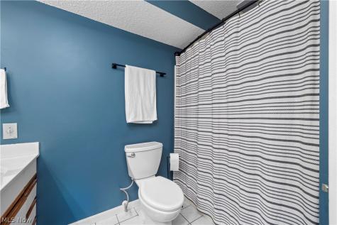 6231 Hidden Creek Drive Lorain OH 44053