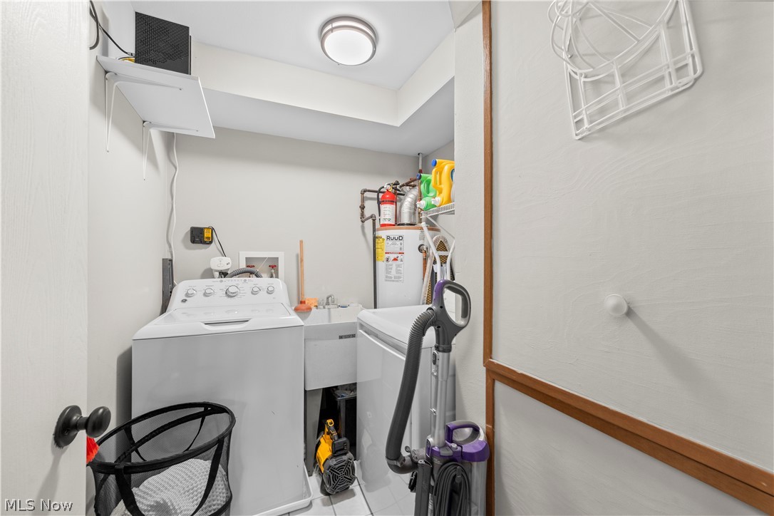 6231 Hidden Creek Drive Lorain OH 44053