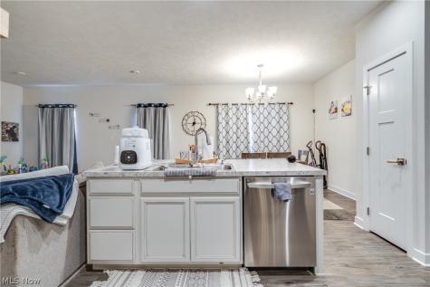 3313 Jackson Park Drive NW Massillon OH 44646