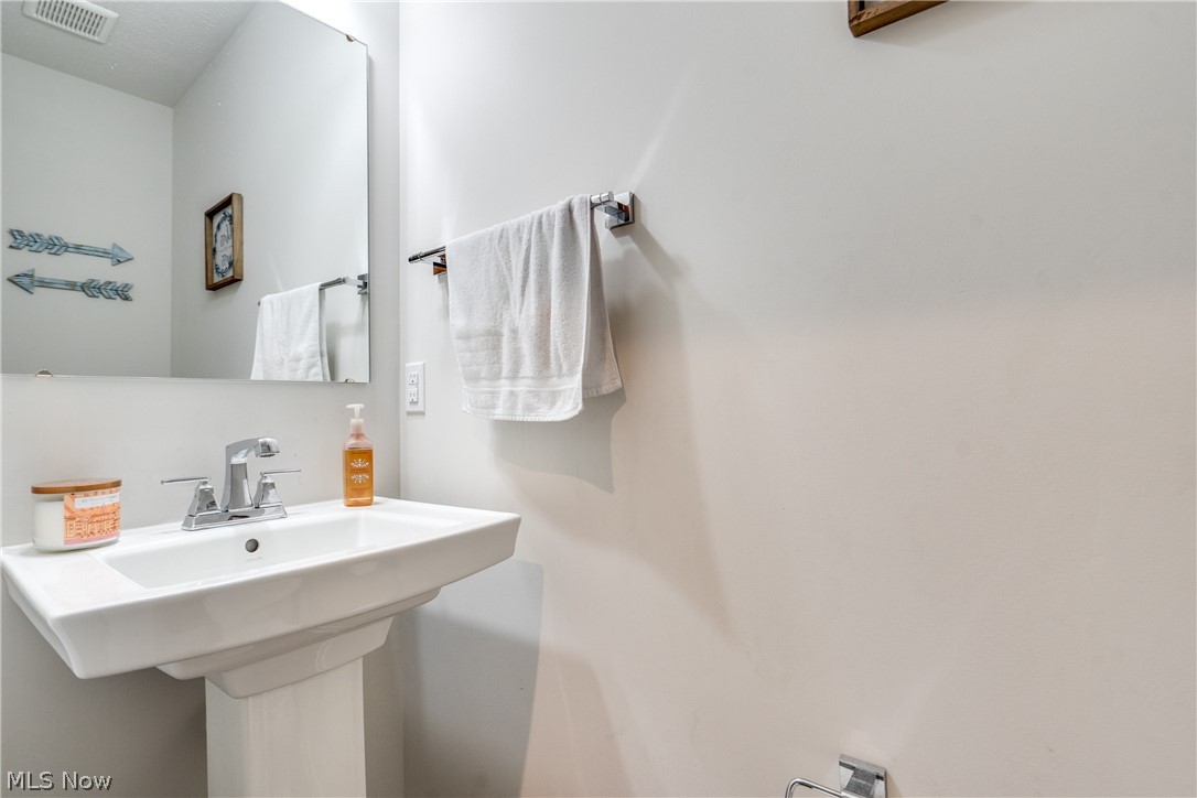 3313 Jackson Park Drive NW Massillon OH 44646