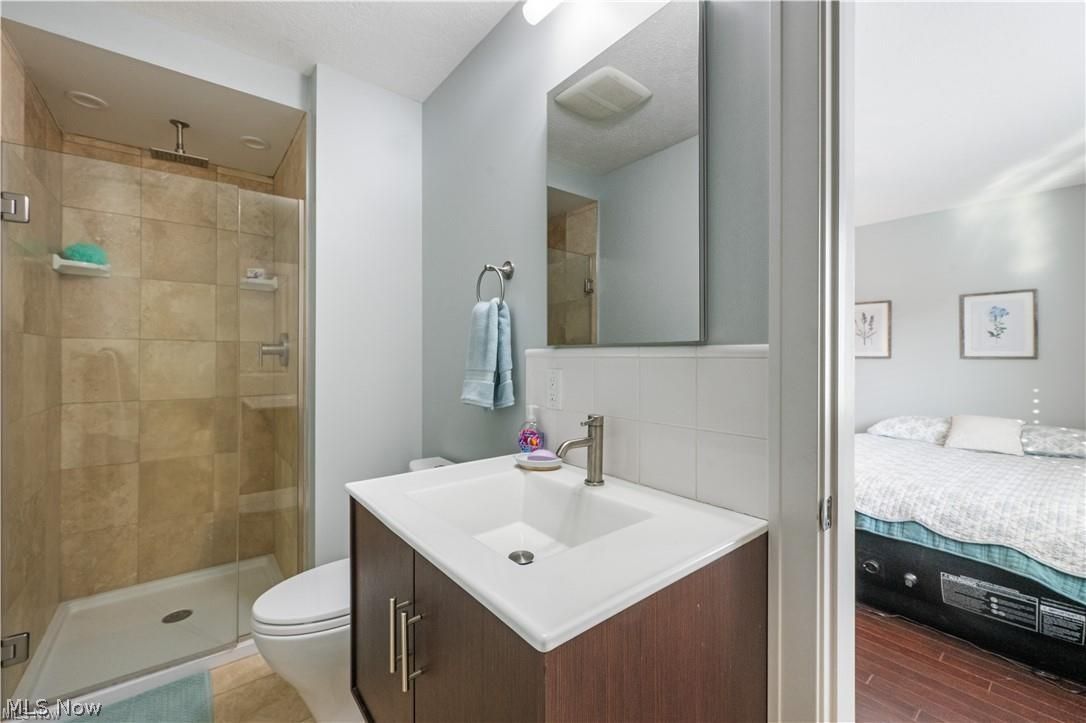 21 Atterbury Boulevard Hudson OH 44236