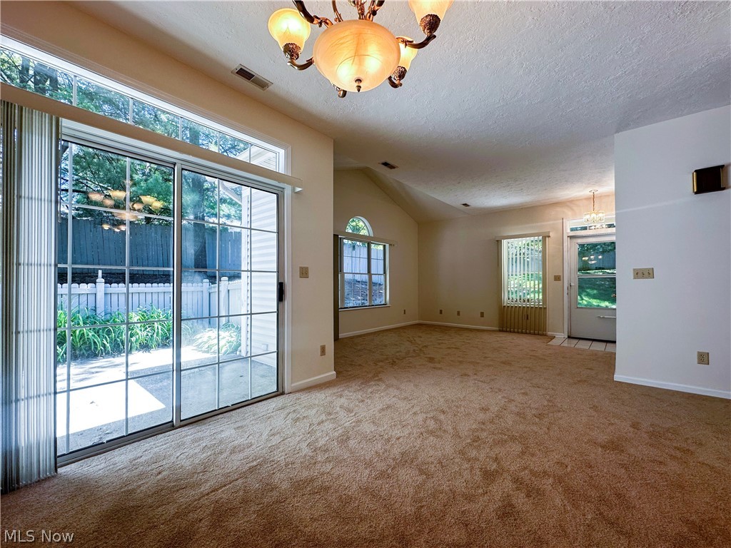 7 Woodland Chase Boulevard Niles OH 44446