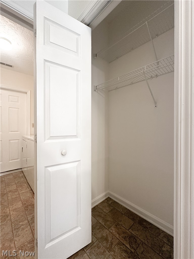 7 Woodland Chase Boulevard Niles OH 44446