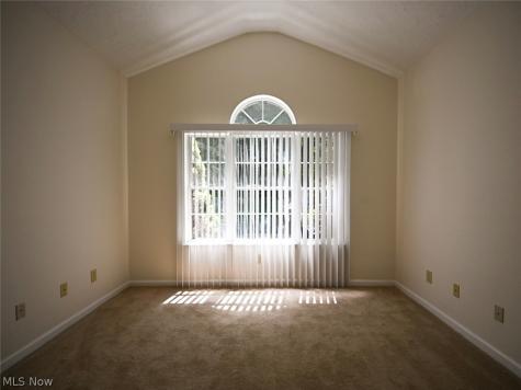 7 Woodland Chase Boulevard Niles OH 44446