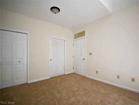 7 Woodland Chase Boulevard Niles OH 44446