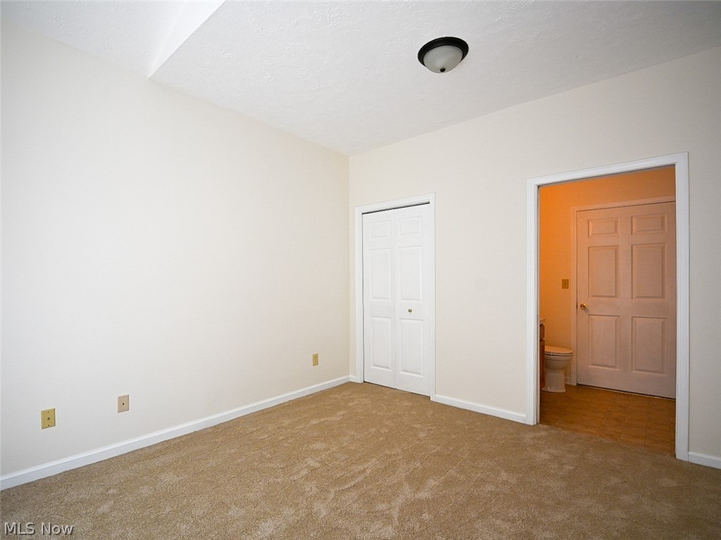 7 Woodland Chase Boulevard Niles OH 44446