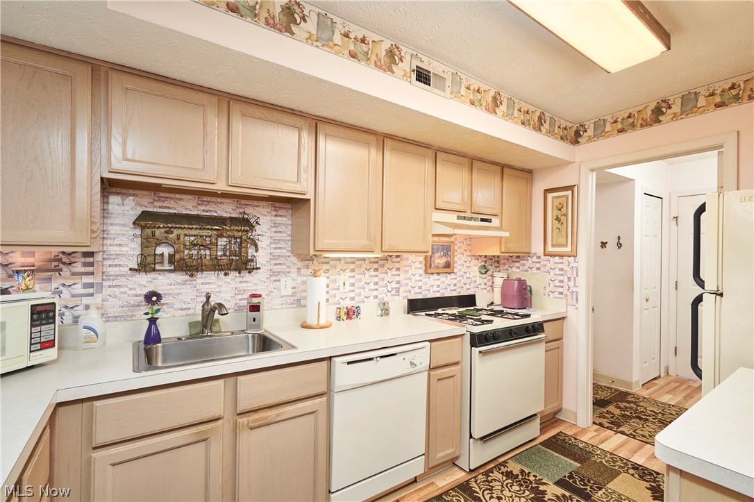 8637 Redtail Court Macedonia OH 44056