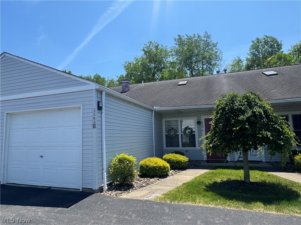3393 Ivy Hill Circle Cortland OH 44410