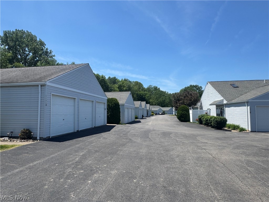 3393 Ivy Hill Circle Cortland OH 44410