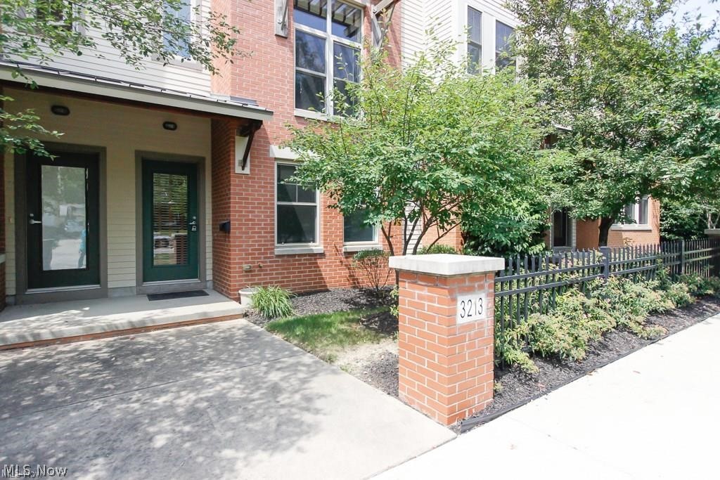 3213 Euclid Heights Boulevard Cleveland Heights OH 44118