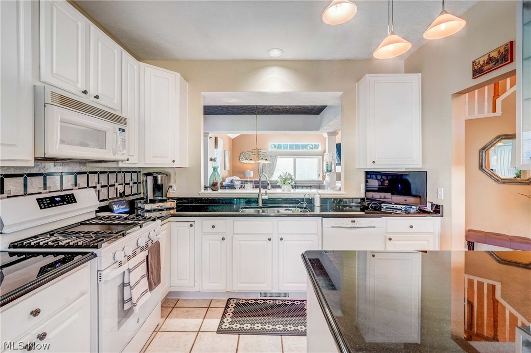 2611 Piedmont Court Westlake OH 44145