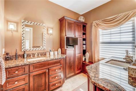 2611 Piedmont Court Westlake OH 44145