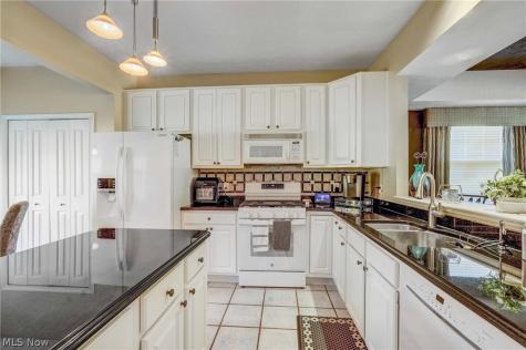 2611 Piedmont Court Westlake OH 44145