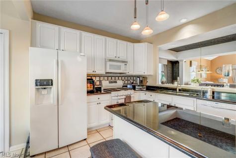 2611 Piedmont Court Westlake OH 44145