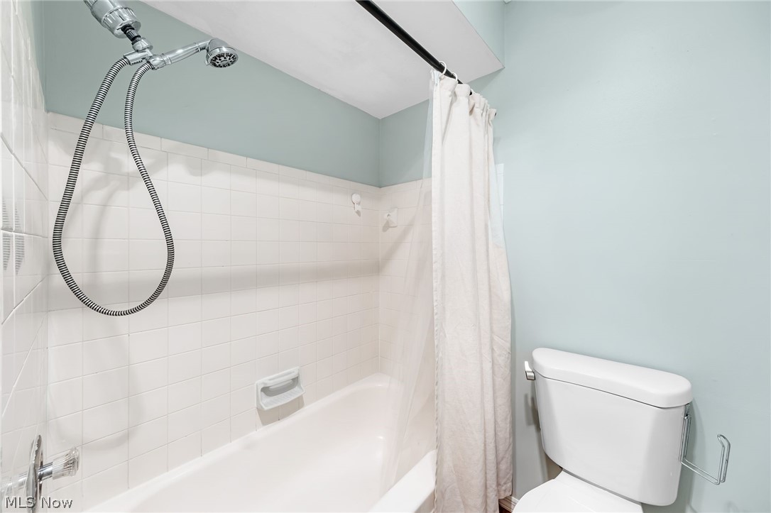 7332 Creekwood Drive North Royalton OH 44133