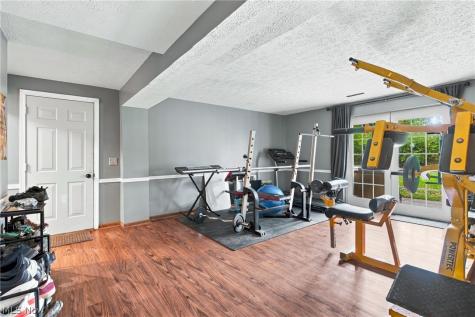 8632 Wedgewood Avenue NW North Canton OH 44720