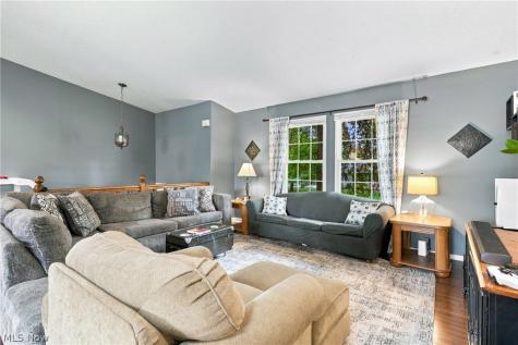 8632 Wedgewood Avenue NW North Canton OH 44720