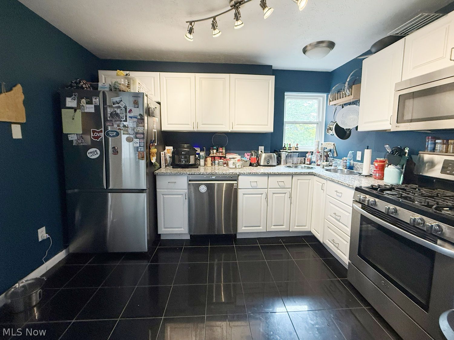 11020 Detroit Avenue Cleveland OH 44102