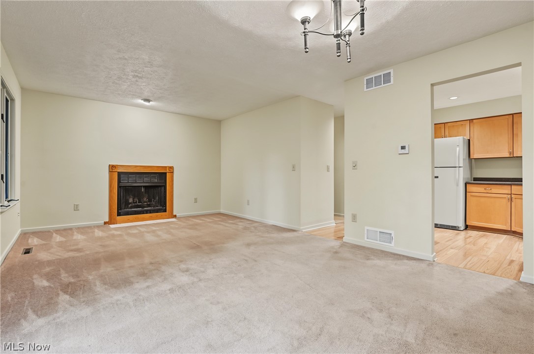 4458 Willow Creek Drive SE Howland OH 44484