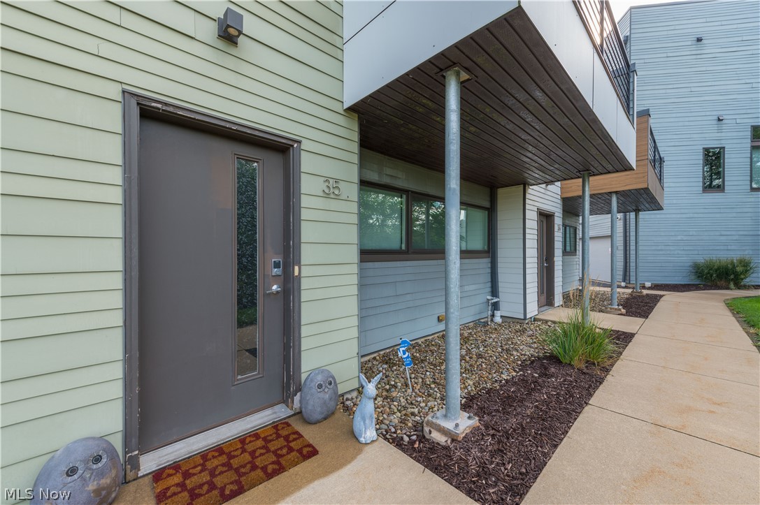 18875 Riversouth Terrace Fairview Park OH 44126