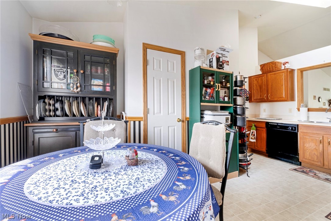 344 Myron Street Hubbard OH 44425