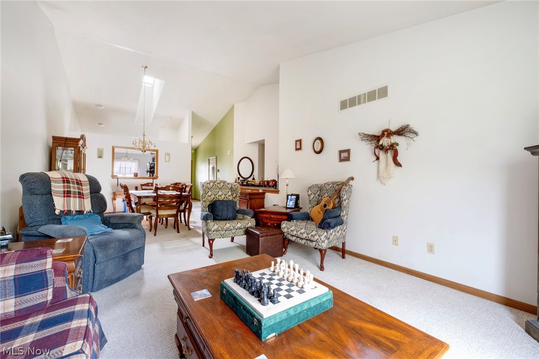 344 Myron Street Hubbard OH 44425