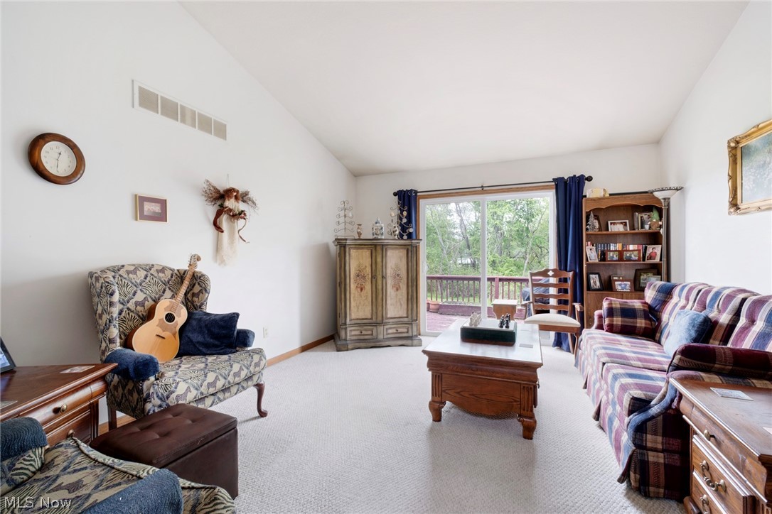 344 Myron Street Hubbard OH 44425