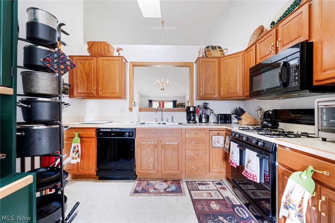 344 Myron Street Hubbard OH 44425