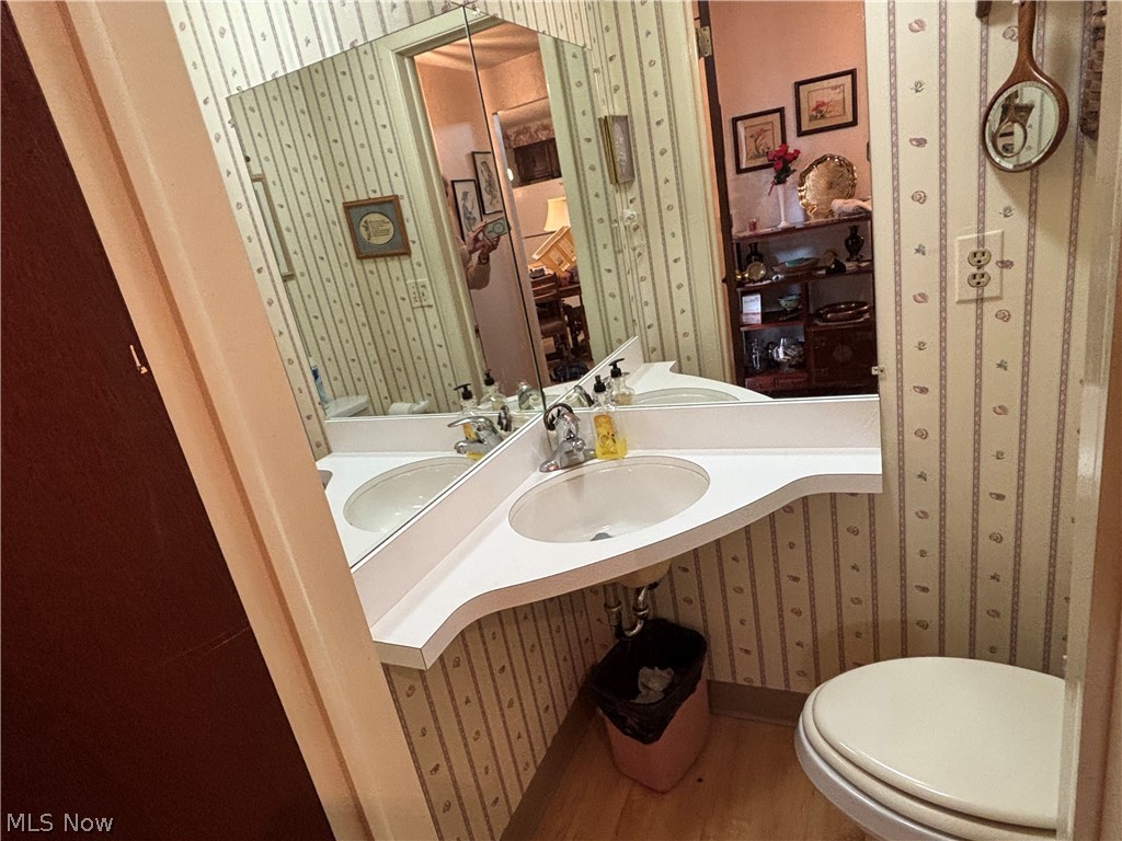 6474 Concord Drive Parma OH 44134