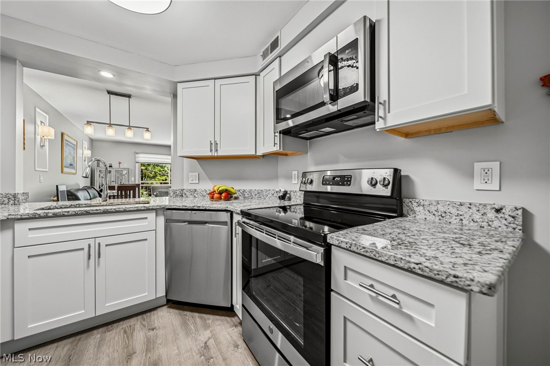 26101 Village Lane Beachwood OH 44122