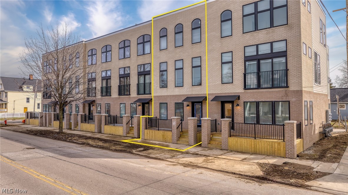 4709 Bridge Avenue Cleveland OH 44102