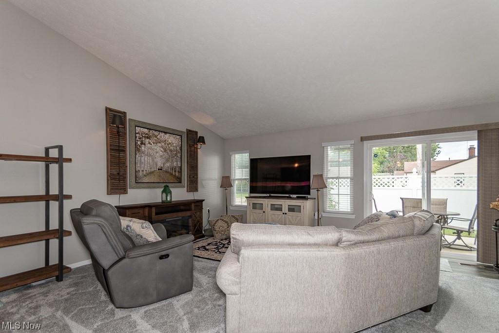 1512 Golf Drive Wickliffe OH 44092