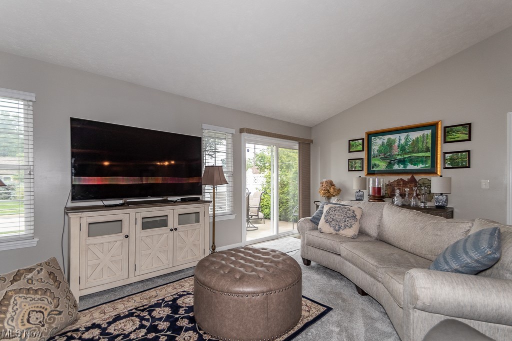 1512 Golf Drive Wickliffe OH 44092