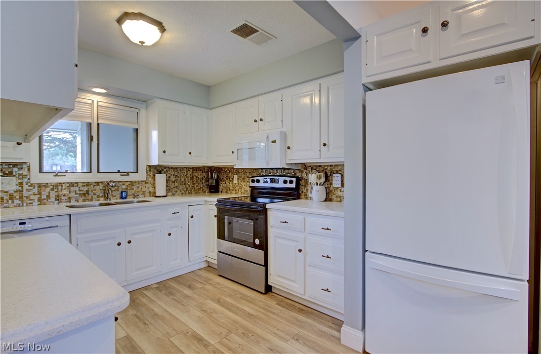 16 Sawmill Creek Drive W. Huron OH 44839