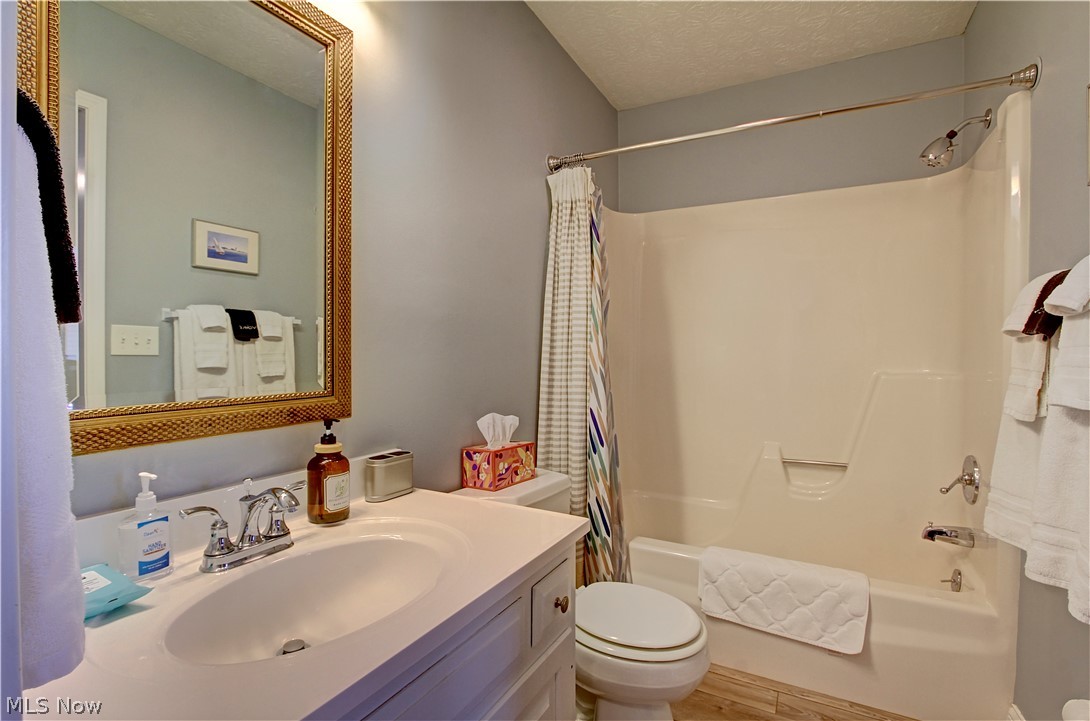 16 Sawmill Creek Drive W. Huron OH 44839
