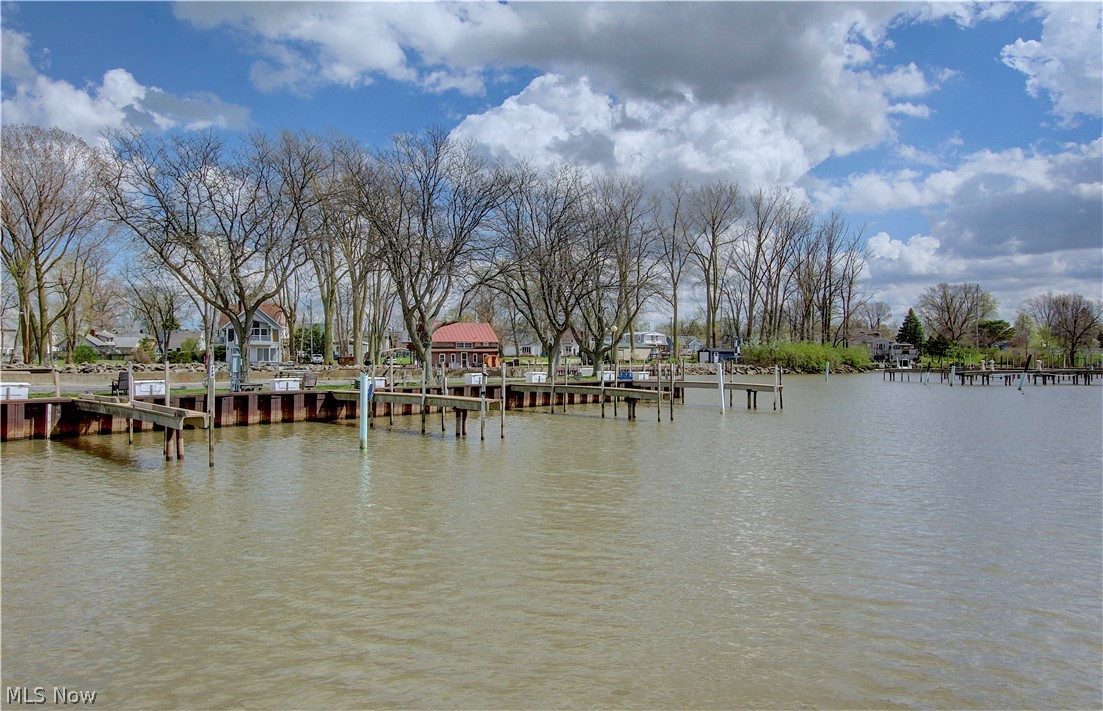 16 Sawmill Creek Drive W. Huron OH 44839