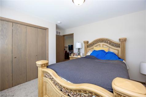 1813 Blackberry Lane Orrville OH 44667