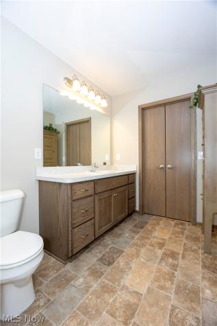 1813 Blackberry Lane Orrville OH 44667
