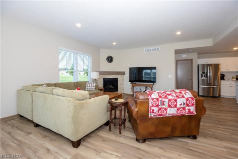 1813 Blackberry Lane Orrville OH 44667
