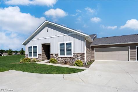1813 Blackberry Lane Orrville OH 44667