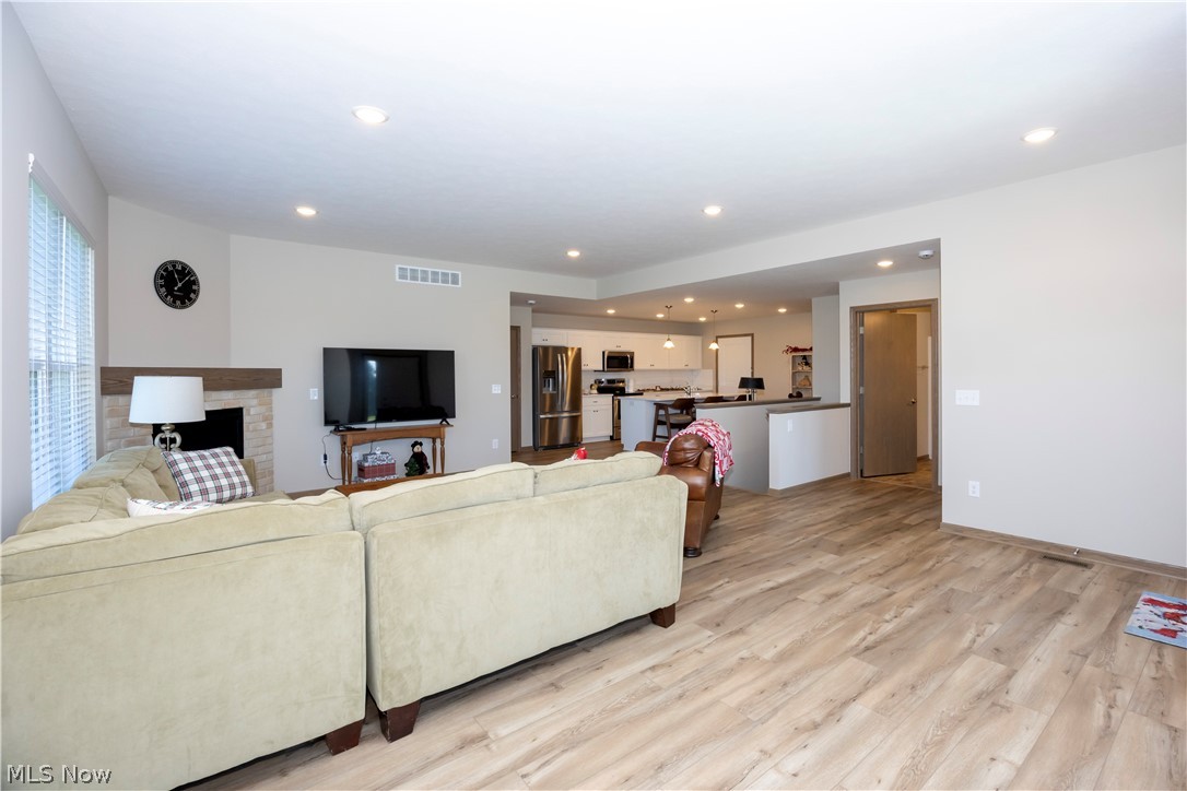 1813 Blackberry Lane Orrville OH 44667