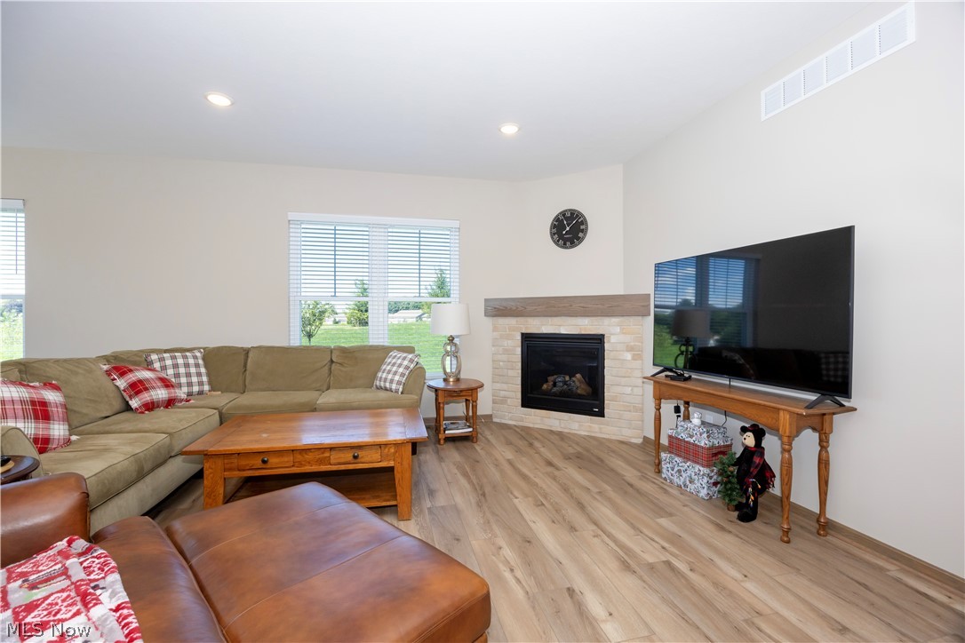 1813 Blackberry Lane Orrville OH 44667