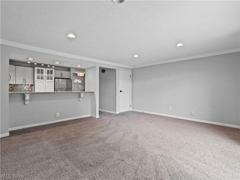 19301 Puritas Avenue Cleveland OH 44135