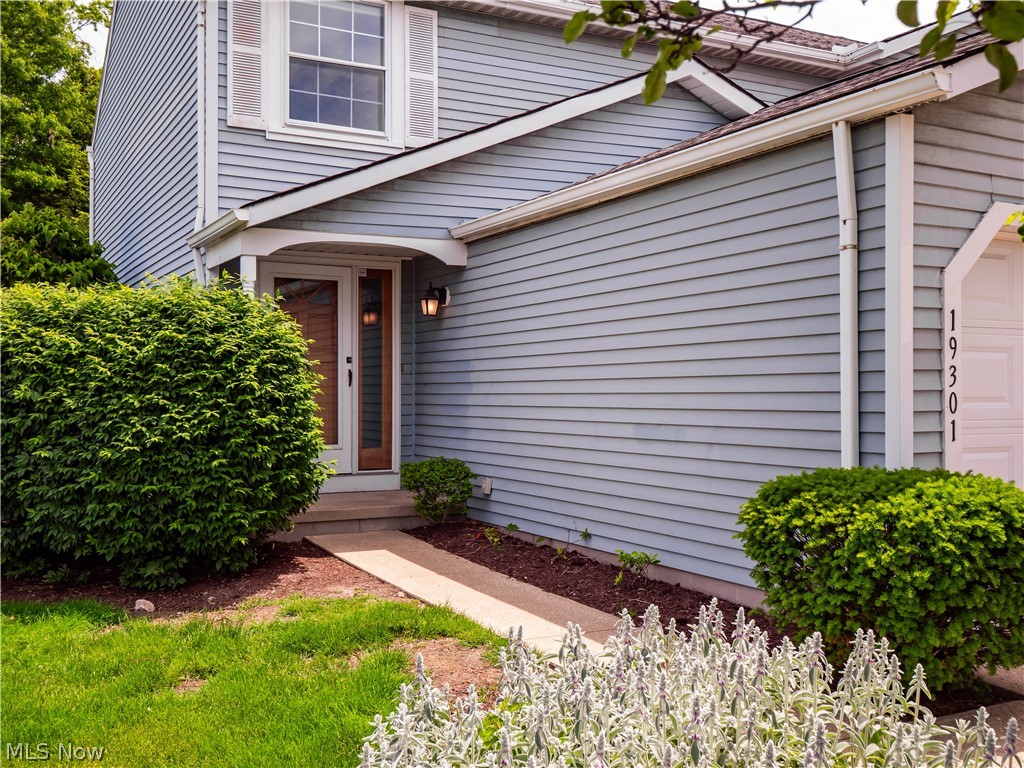 19301 Puritas Avenue Cleveland OH 44135