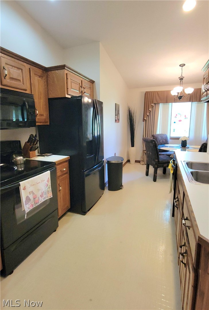 813 Elizabeth Drive Huron OH 44839