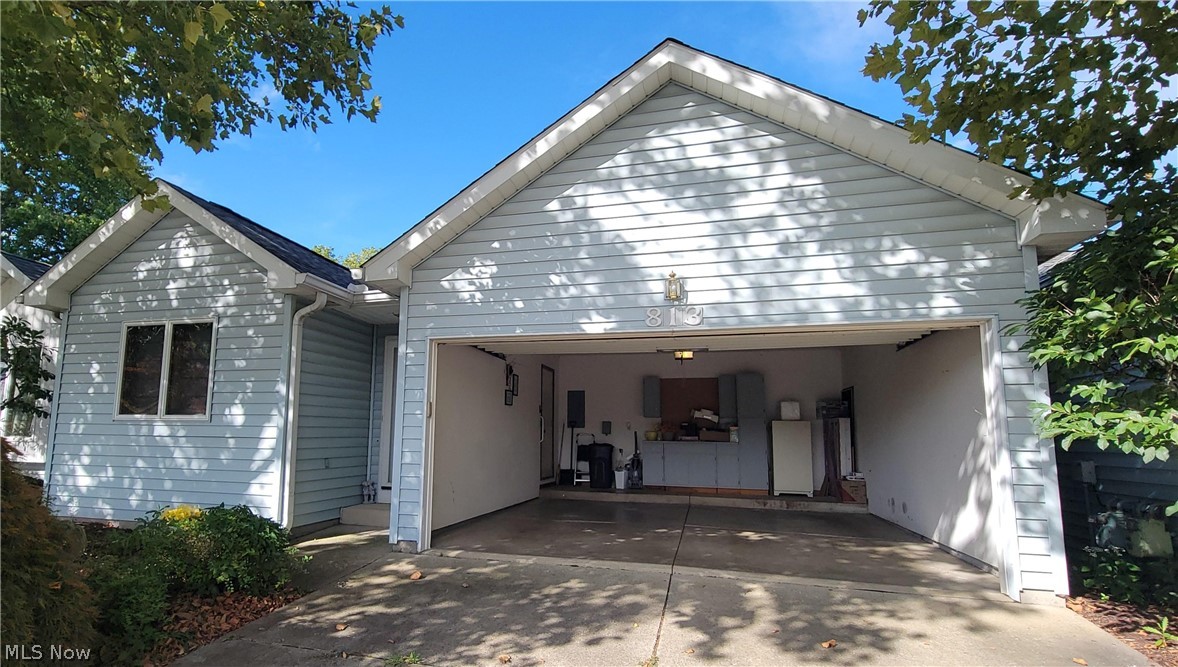 813 Elizabeth Drive Huron OH 44839